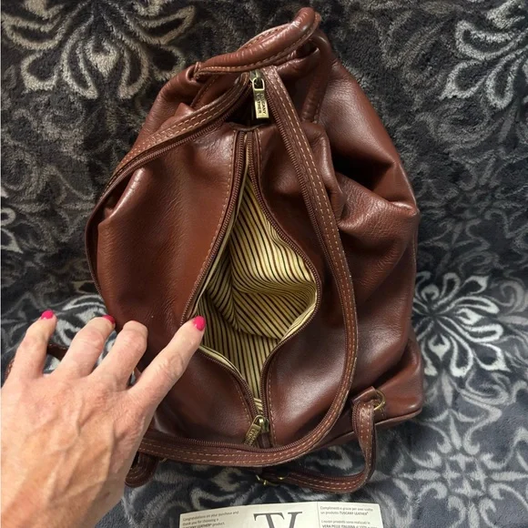 Tuscany Leather Backpack and wallet - Picture 5 of 11